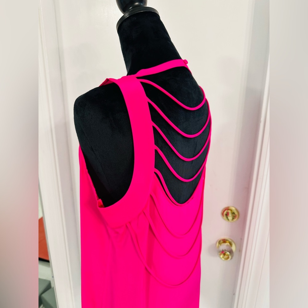 BCBG PINK TOP M